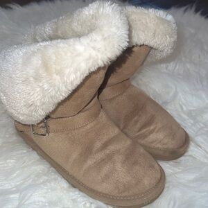 Justice furry floppy ankle tan suede slip on boots warm cozy youth girls size 3‌